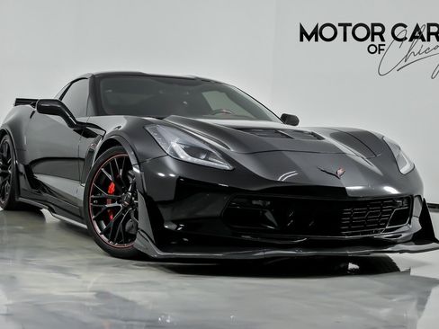 Used 2019 Chevrolet Corvette Z06 RWD image 1