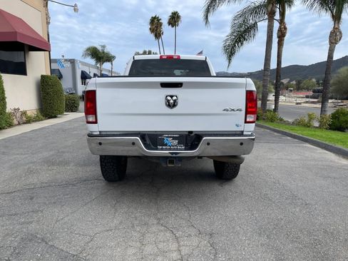 Used 2018 RAM 2500 Tradesman w/ Chrome Appearance Group AWD/4WD image 6