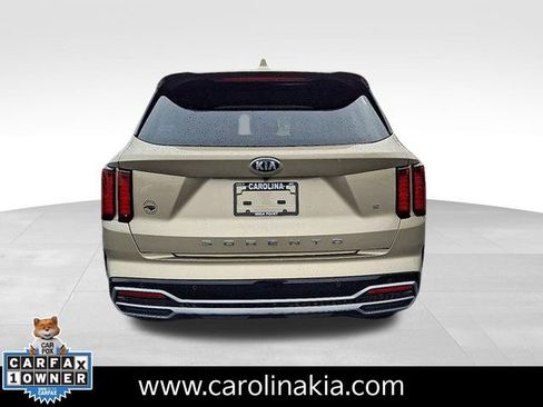 Used 2021 Kia Sorento S image 5