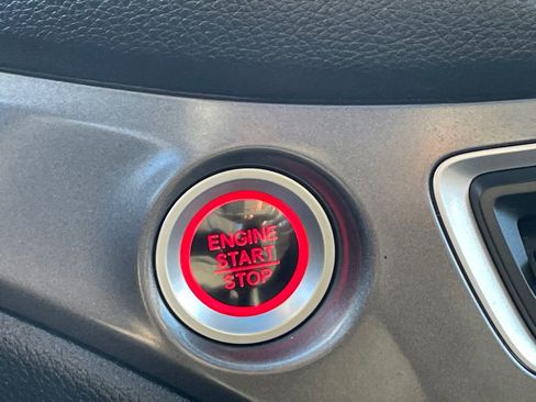 Used 2017 Honda Pilot LX image 40