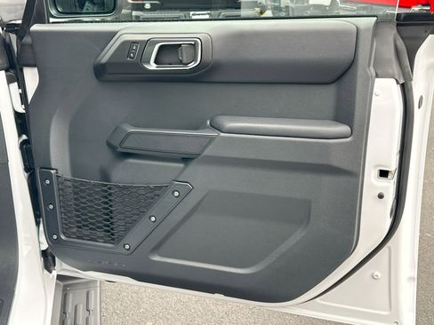 New 2025 Ford Bronco Outer Banks image 37