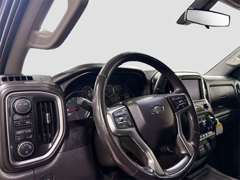 Used 2020 Chevrolet Silverado 1500 RST w/ Convenience Package image 10