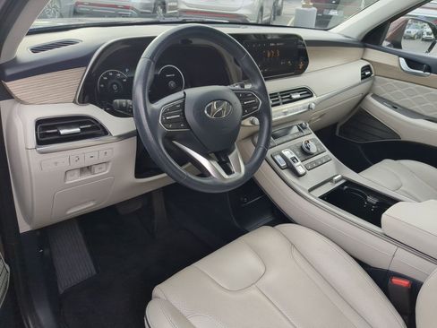 Used 2022 Hyundai Palisade Calligraphy image 14