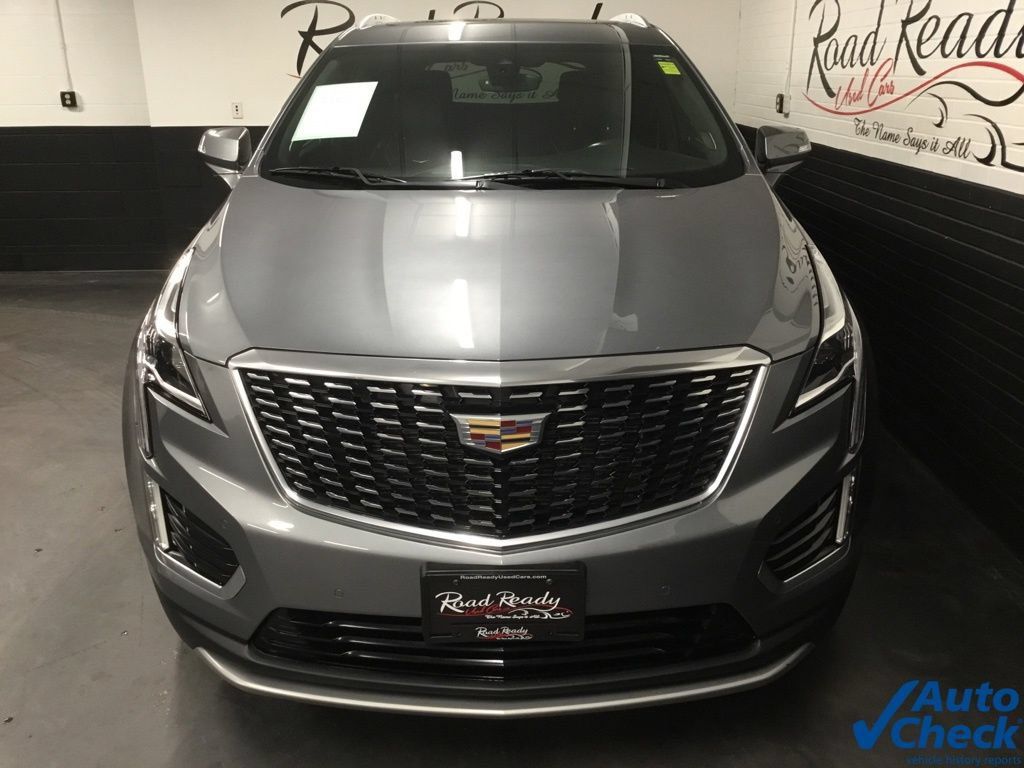 Used 2020 Cadillac XT5 Premium Luxury AWD/4WD image 4