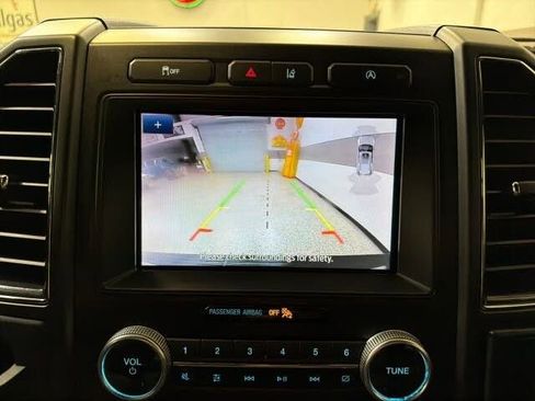 Used 2020 Ford Expedition Max Limited RWD image 22