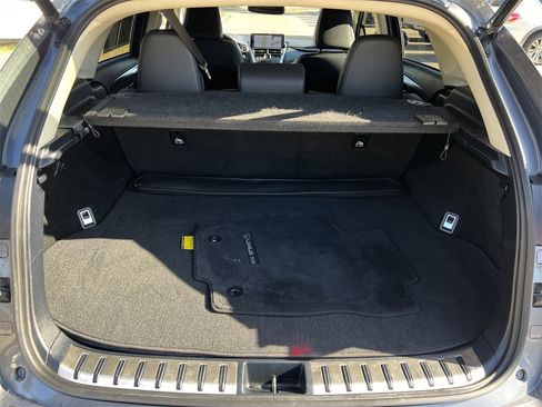 Used 2019 Lexus NX 300h AWD image 27