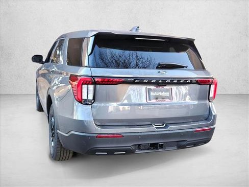 New 2026 Ford Explorer Active image 9