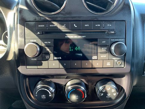 Used 2014 Jeep Patriot Sport w/ Power Value Group image 23