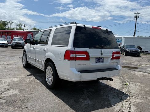 Used 2013 Lincoln Navigator 2WD w/ HD Trailer Tow Pkg image 4