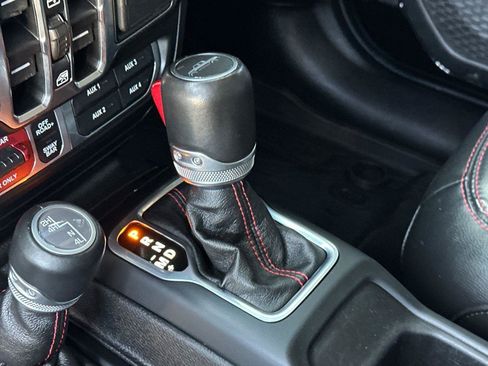 Certified 2021 Jeep Gladiator Rubicon image 22