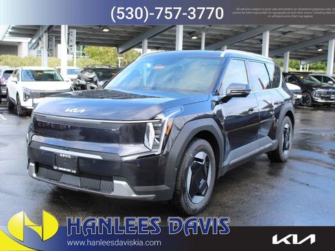 New 2026 Kia EV9 Wind AWD/4WD image 3