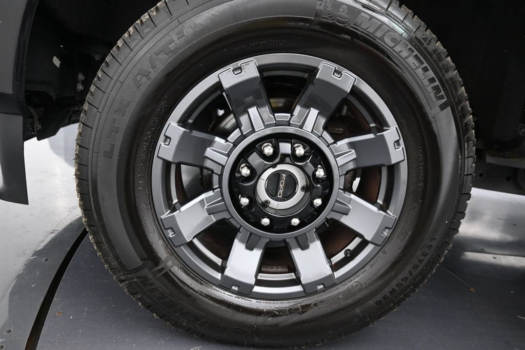 Used 2023 Ford F350 XL w/ STX Appearance Package AWD/4WD image 31