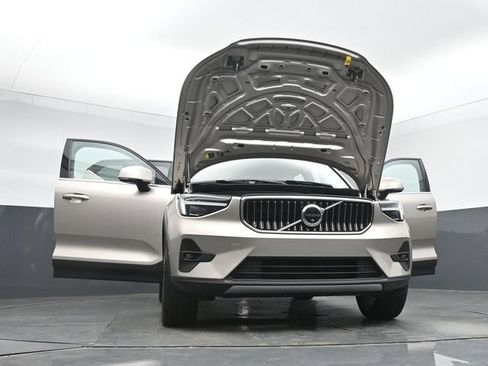 Used 2024 Volvo XC40 B5 Ultimate AWD/4WD image 50