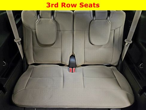 Used 2023 Ford Explorer 4WD w/ Class IV Trailer Tow Package image 21