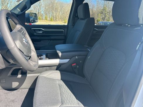 New 2026 RAM 1500 Big Horn AWD/4WD image 11