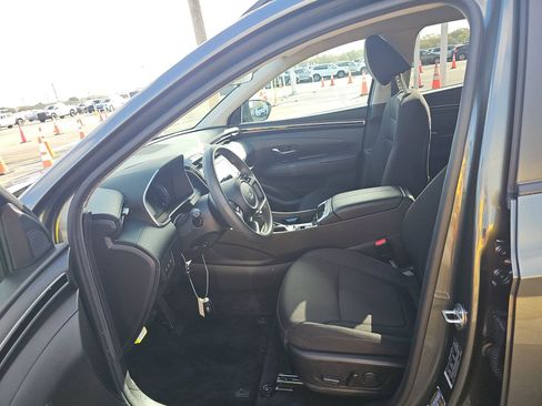 Used 2023 Hyundai Tucson SEL FWD image 7