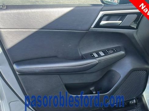 Used 2024 Mitsubishi Outlander SE image 15