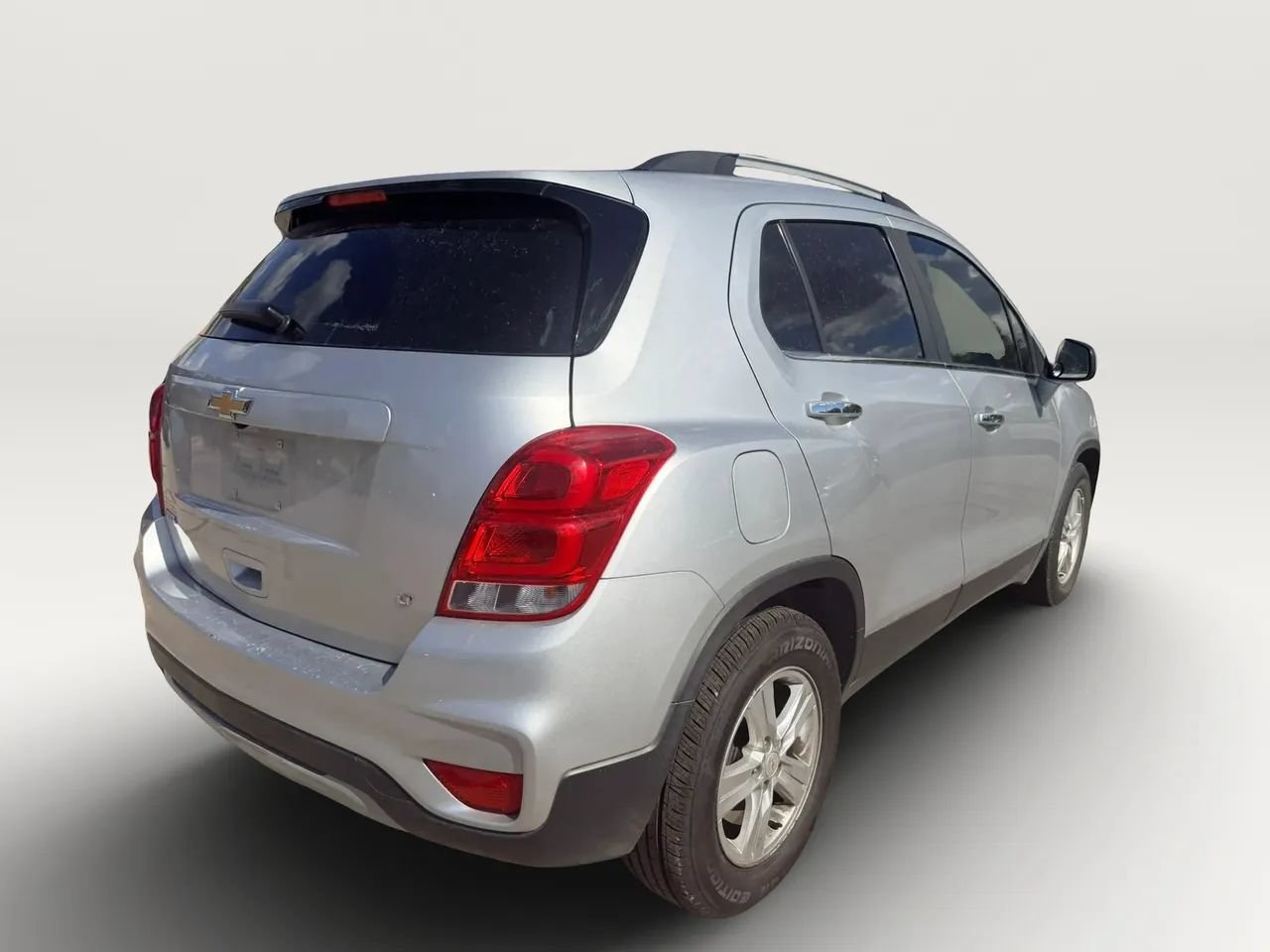Used 2019 Chevrolet Trax LT w/ LT Convenience Package FWD image 9