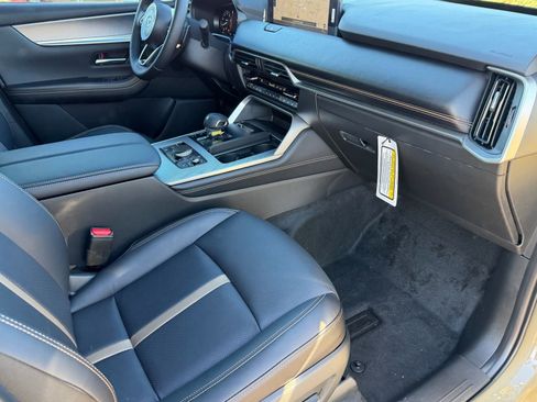 New 2026 MAZDA CX-70 3.3 Turbo S w/ Premium Package image 14