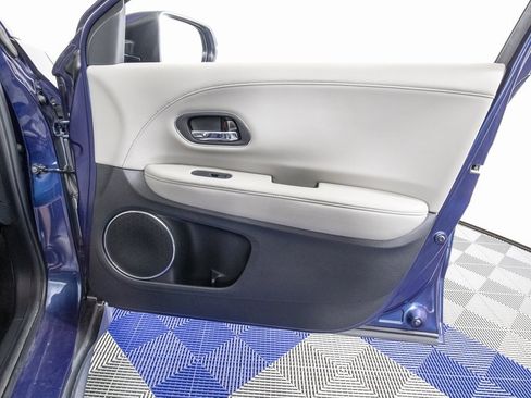 Used 2017 Honda HR-V EX-L image 14