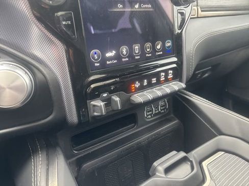Used 2021 RAM 1500 Limited AWD/4WD image 28