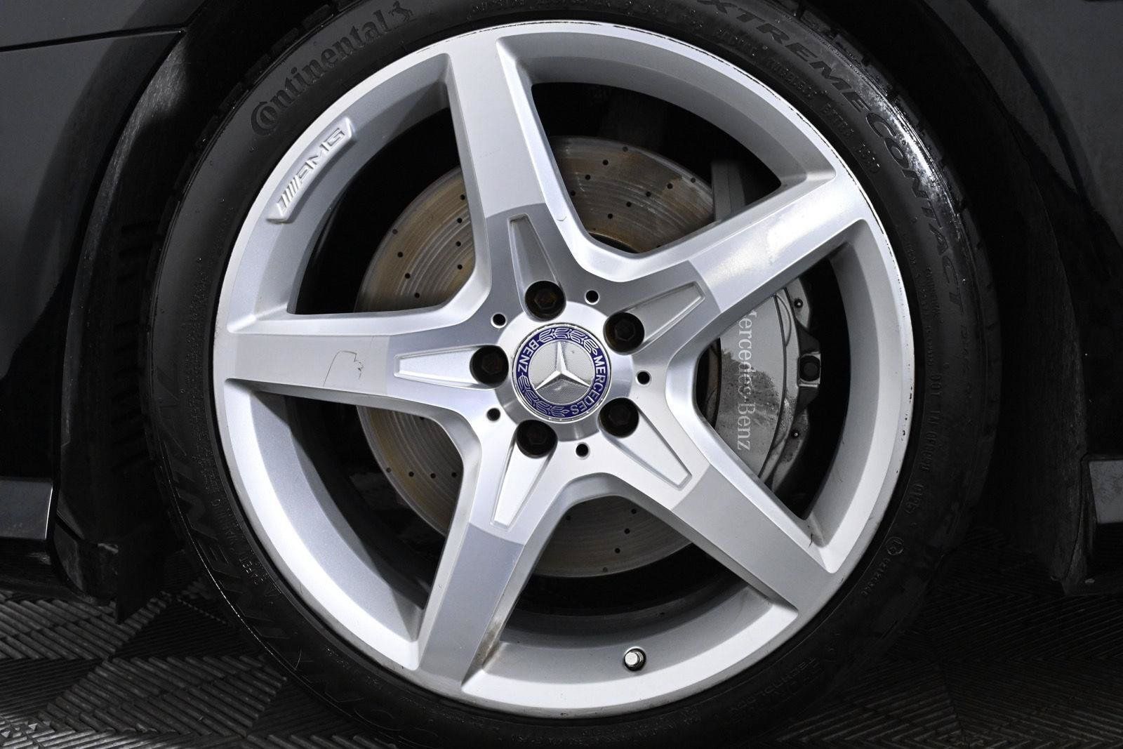 Used 2013 Mercedes-Benz SL 550 image 46