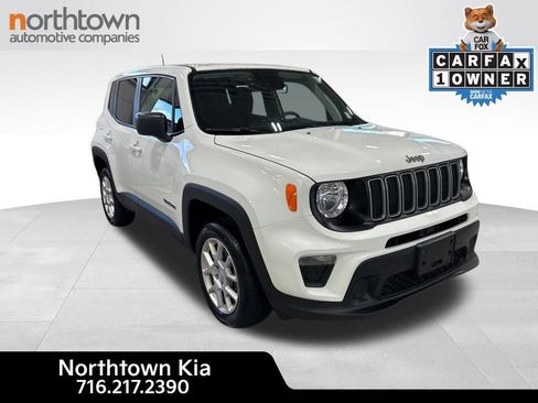 Used 2023 Jeep Renegade Latitude image 1