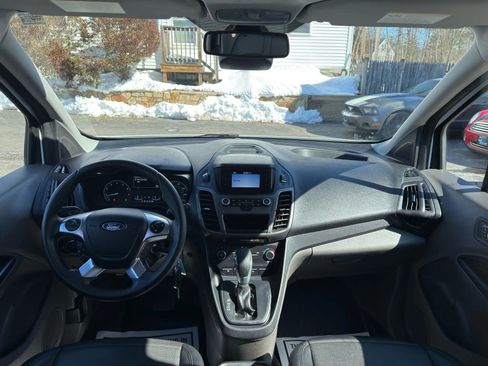 Used 2021 Ford Transit Connect XL image 28
