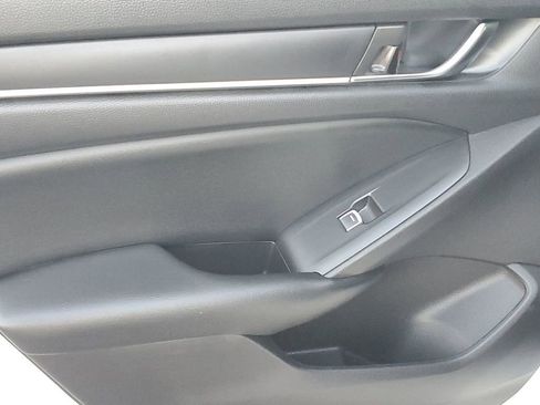 Used 2021 Honda Accord Sport image 41