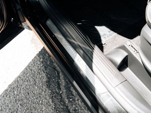 Used 2023 Mercedes-Benz GLA 35 AMG 4MATIC image 22