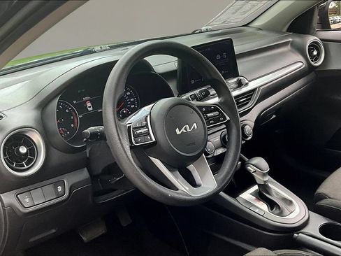 Used 2024 Kia Forte LXS FWD image 15
