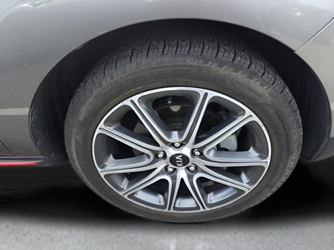 Used 2018 Kia Soul ! w/ Tech Package image 9