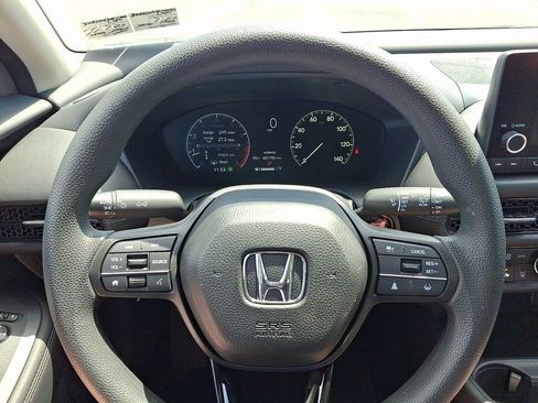 Used 2025 Honda HR-V LX image 18