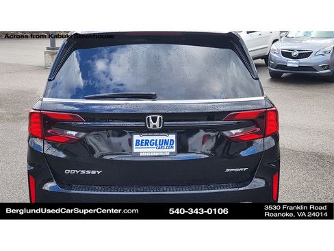 Used 2025 Honda Odyssey Sport-L image 5