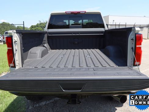 Used 2026 Chevrolet Silverado 2500 ZR2 AWD/4WD image 9