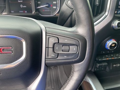 Used 2020 GMC Sierra 1500 SLT image 18