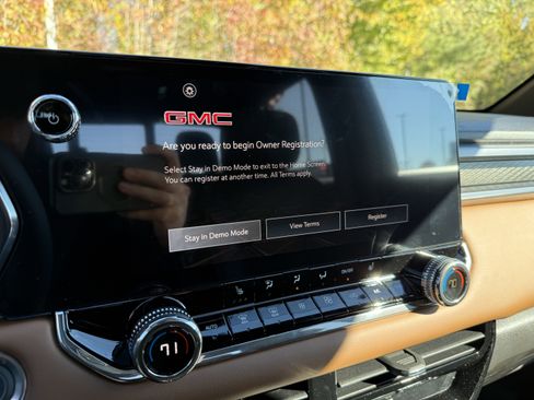 New 2026 GMC Canyon AT4 w/ Nightfall Essentials Package image 24