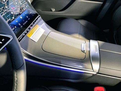New 2026 Mercedes-Benz GLC 350e 4MATIC image 10