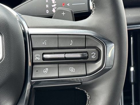New 2026 GMC Yukon Denali w/ Sun & Power Step Package AWD/4WD image 24