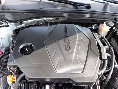 Used 2025 Hyundai Sonata SEL FWD image 48