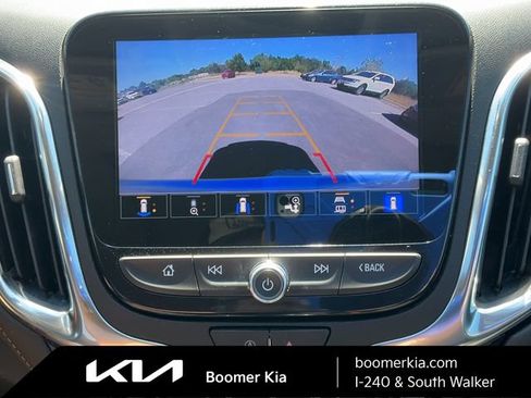 Used 2022 Chevrolet Equinox Premier FWD image 25
