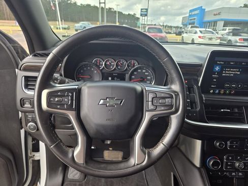 Used 2021 Chevrolet Tahoe Z71 w/ Rear Media and Nav Package image 11