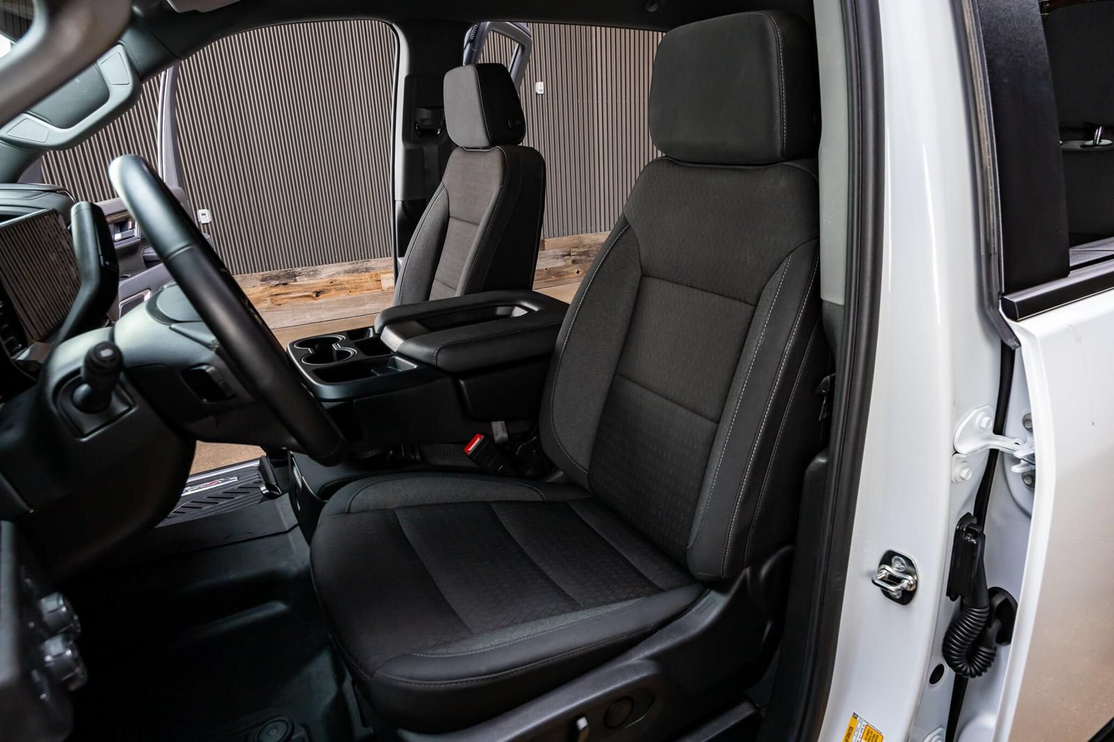 Used 2026 Chevrolet Silverado 2500 LT AWD/4WD image 28