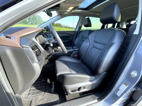 Used 2023 Nissan Rogue Platinum AWD/4WD image 10