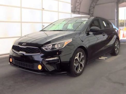Used 2020 Kia Forte LXS FWD image 1