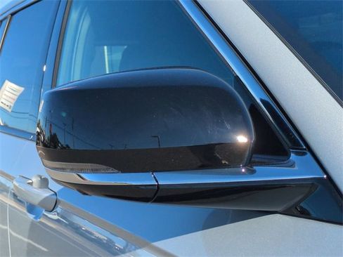 New 2025 Jeep Grand Cherokee Limited w/ Luxury Tech Group II image 12