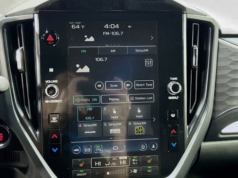 Used 2025 Subaru Forester Premium image 13