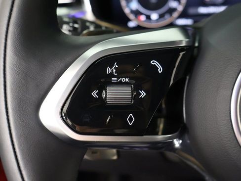 Used 2024 Jaguar F-PACE R-Dynamic S image 45