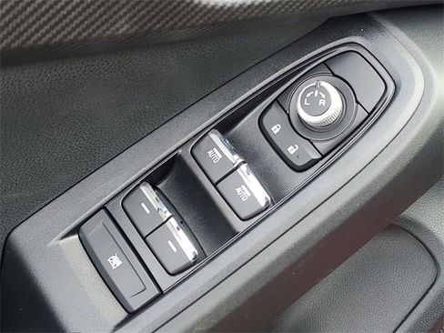 New 2026 Subaru Crosstrek 2.5i Limited image 15