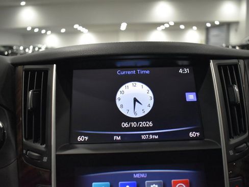 Used 2018 INFINITI Q50 Luxe RWD image 15